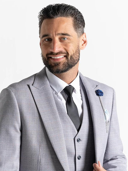 Light Grey Three Piece Suit â€“ Tailored Fit Blazer, Waistcoat, and Trousers â€“ Elegant Formalwear for Weddings and Special Occasions - The Tie Company